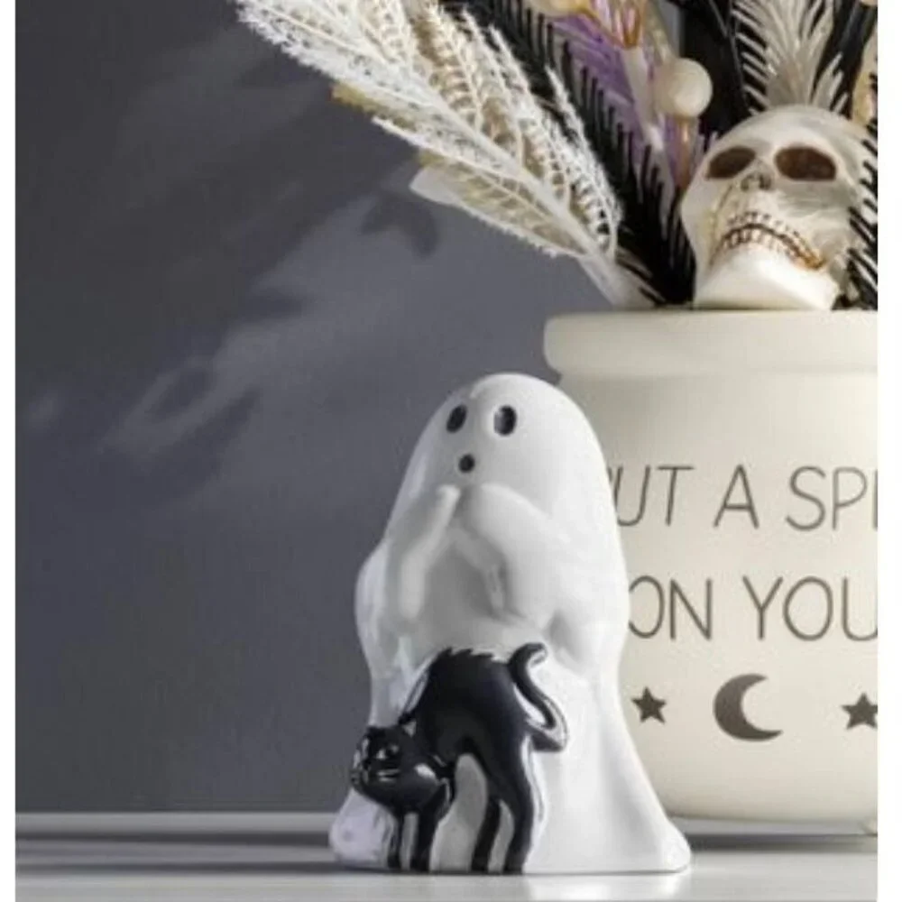 Ghost Cat Ceramic Decorative Sculpture Hyde and EEK! Boutique™ Off-White